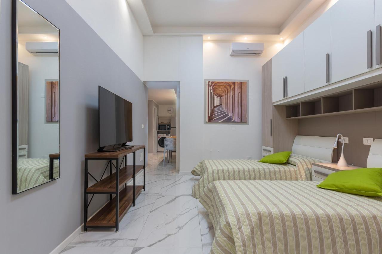 Mini Loft San Carlo A 5 Min Da Mambo Bologna Apartment Bagian luar foto